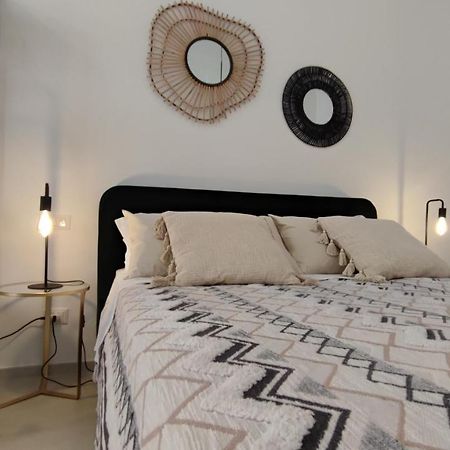Dimore Gilas - Suite Menta โมโนโปลี ภายนอก รูปภาพ