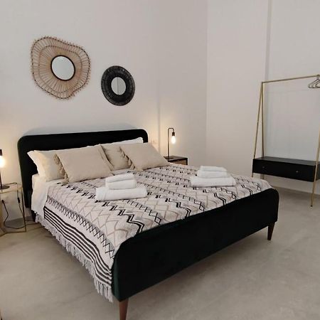 Dimore Gilas - Suite Menta โมโนโปลี ภายนอก รูปภาพ