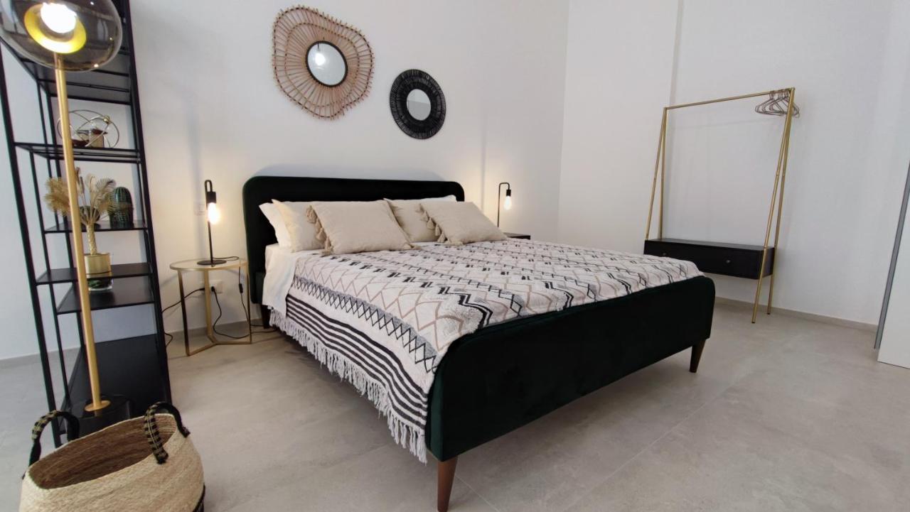 Dimore Gilas - Suite Menta โมโนโปลี ภายนอก รูปภาพ
